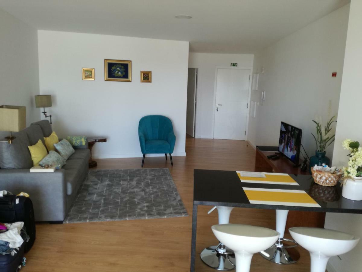 Casa Da Flor Apartment ปอนตาเดลกาดา ภายนอก รูปภาพ